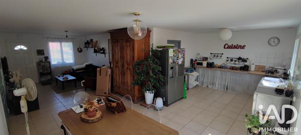 Location maison 3 pièces 72 m² Montréverd