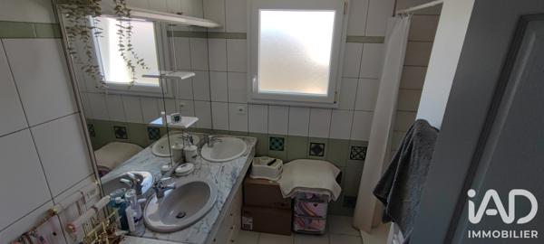 Location maison 3 pièces 72 m² Montréverd