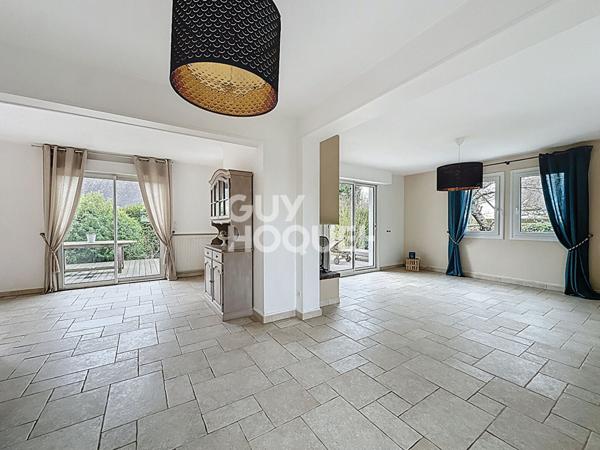 Maison Bretteville Sur Odon 7 pièce(s) 144m2