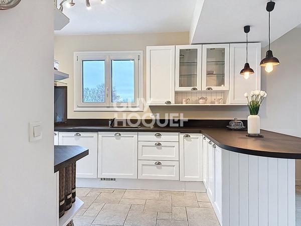 Maison Bretteville Sur Odon 7 pièce(s) 144m2