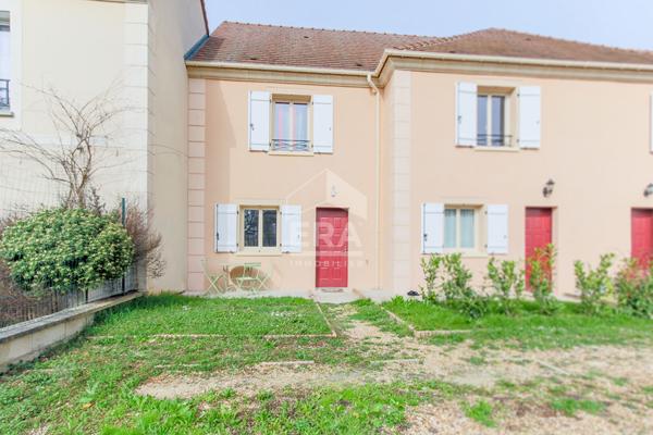 Appartement Duplex avec Jardin 3 pièces à vendre à Saulx-Marchais