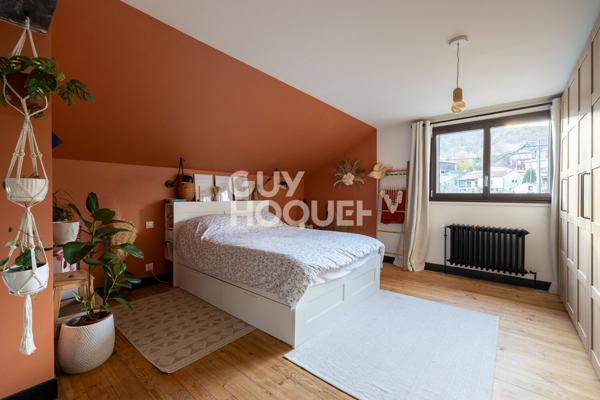 VOLVIC - Maison 170 m2, 5 chambres, terrasse et double garage