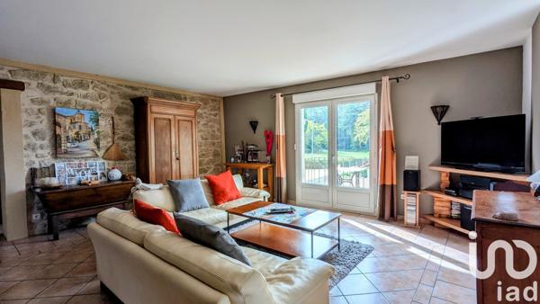 Maison 5 pièces de 191 m² à Loriol-du-Comtat (84870)