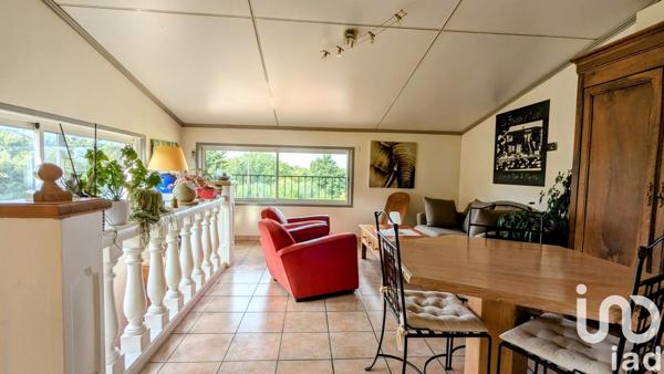 Maison 5 pièces de 191 m² à Loriol-du-Comtat (84870)