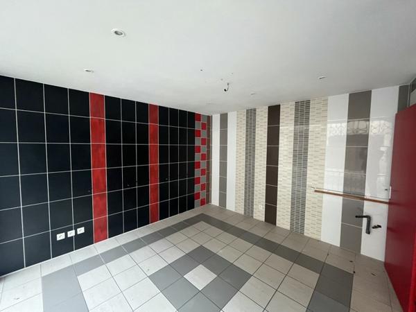 Local commercial à louer |  VILLENEUVE SUR LOT |  1 pièce | 90 m²