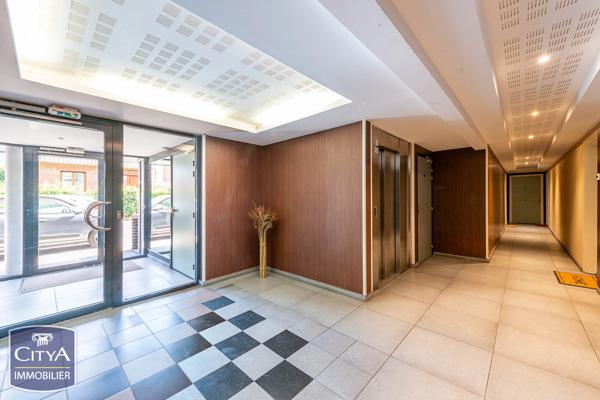 Appartement à vendre 2 pièces 45.6m² Valenciennes (59300)