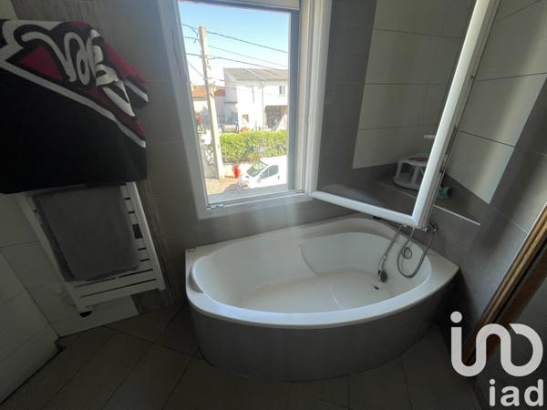 Immeuble à vendre 810 m² Riorges