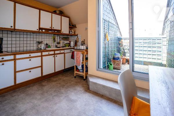 NOUVEAUTE - EXCLUSIVITE - PLACE DES LICES - DERNIER ETAGE - ASCENSEUR