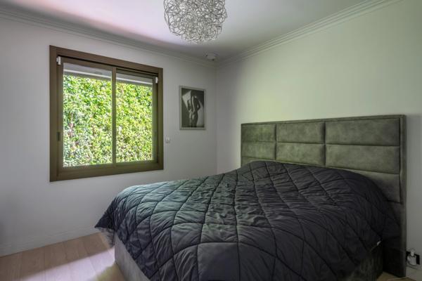 Fontaines Sur Saône - Maison de 284 m² environ - 5 Chambres - Terrain de 1Ha