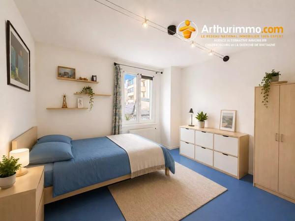 Vente                                                      Maison
                        
                     7 pièces                      144 m2                     à Vitré