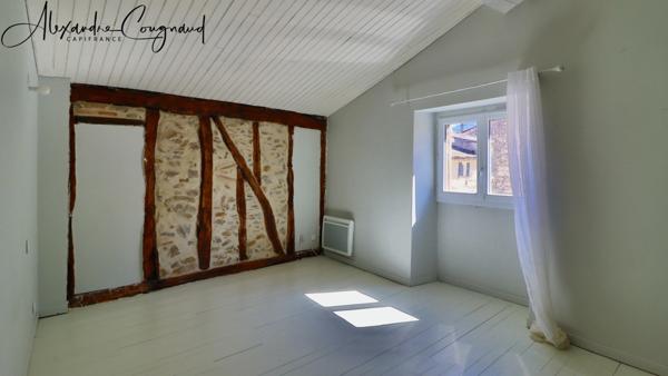 A vendre SOREZE (81) - Maison de village en pierre de 116 m², 3 chambres, garage