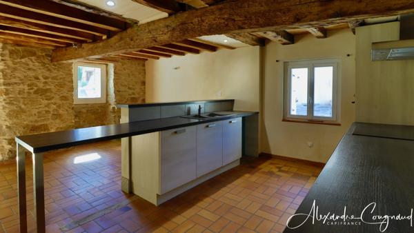 A vendre SOREZE (81) - Maison de village en pierre de 116 m², 3 chambres, garage