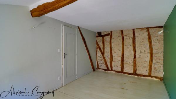 A vendre SOREZE (81) - Maison de village en pierre de 116 m², 3 chambres, garage