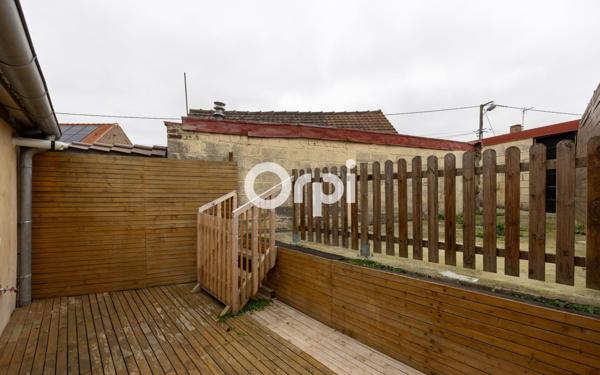 Immeuble à vendre    8 pièces • 166,52 m2 Mazingarbe