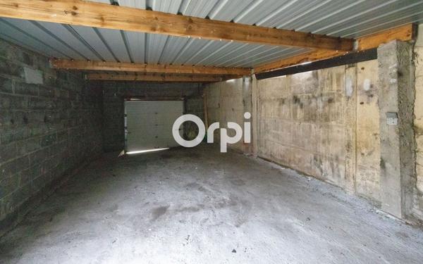 Immeuble à vendre    8 pièces • 166,52 m2 Mazingarbe