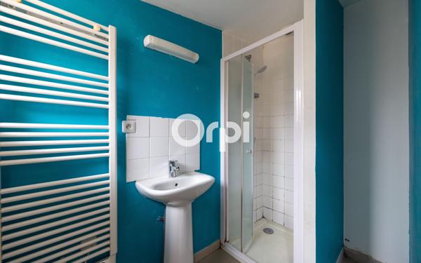 Immeuble à vendre    8 pièces • 166,52 m2 Mazingarbe