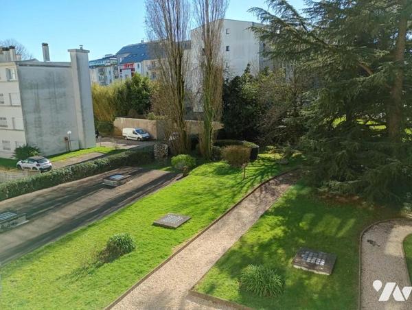 T4 de 100,98m², 2 CH, balcon, cave et parking