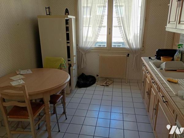 T4 de 100,98m², 2 CH, balcon, cave et parking