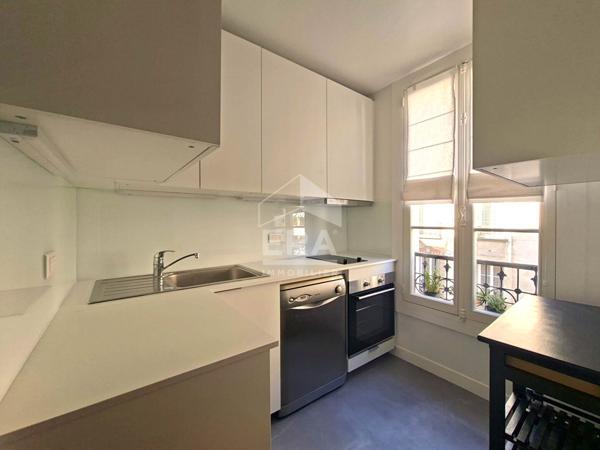 Appartement Paris 3 pièce(s) 53 m2