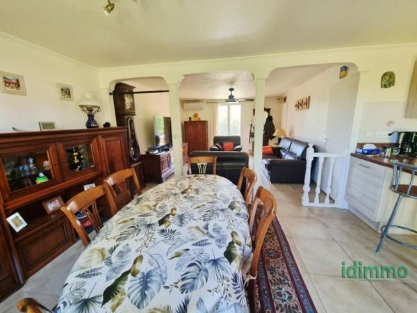 A voir Le Muy en impasse jolie maison F5 de 126m terrasse garage 250m terrain plat et clos 390000€ dpe b  Le Muy (83490)
