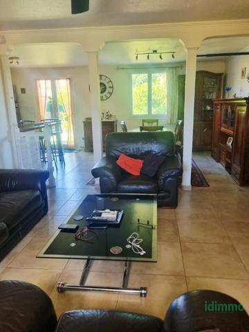 A voir Le Muy en impasse jolie maison F5 de 126m terrasse garage 250m terrain plat et clos 390000€ dpe b  Le Muy (83490)