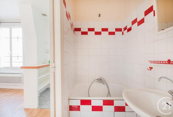 Appartement F1 à vendre  1 pièce - 20,04 m2 PARIS - 75010