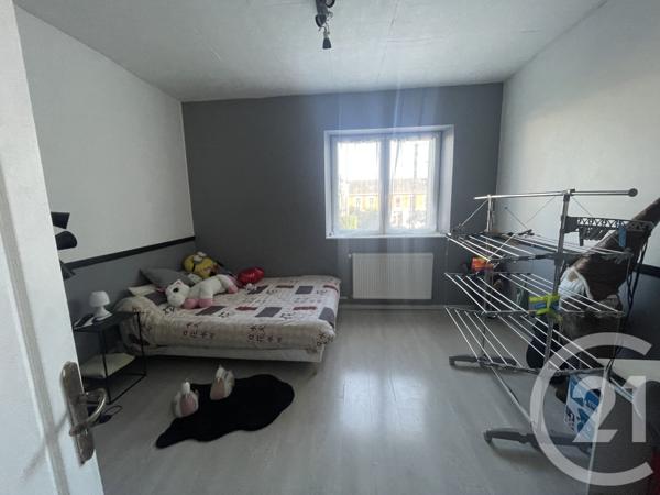 Maison à vendre  9 pièces - 153,47 m2 LA CHATRE - 36