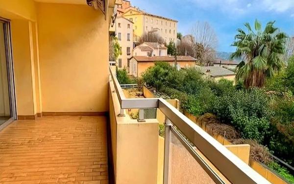 Appartement à vendre    2 pièces • 33,41 m2 Grasse