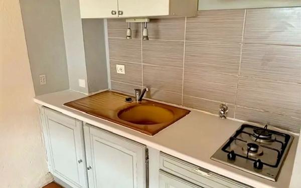 Appartement à vendre    2 pièces • 33,41 m2 Grasse