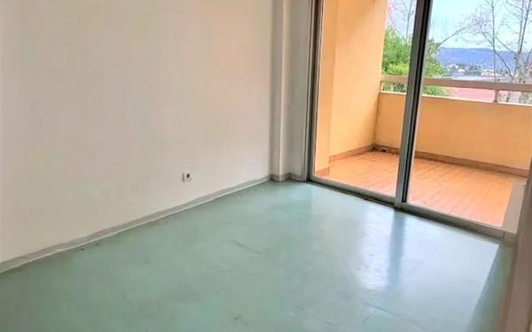 Appartement à vendre    2 pièces • 33,41 m2 Grasse