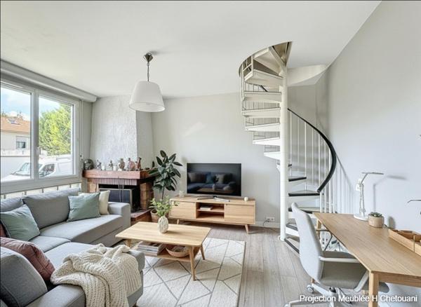 Maison Arcueil  78m2 + Studio indépendant de 25m2 et garage de 20m2 aménagé en studio aussi