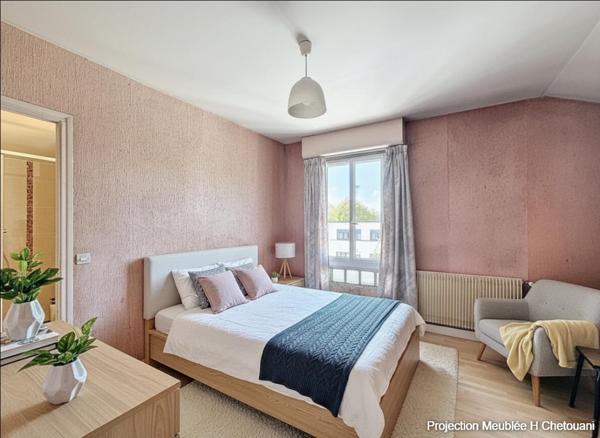 Maison Arcueil  78m2 + Studio indépendant de 25m2 et garage de 20m2 aménagé en studio aussi