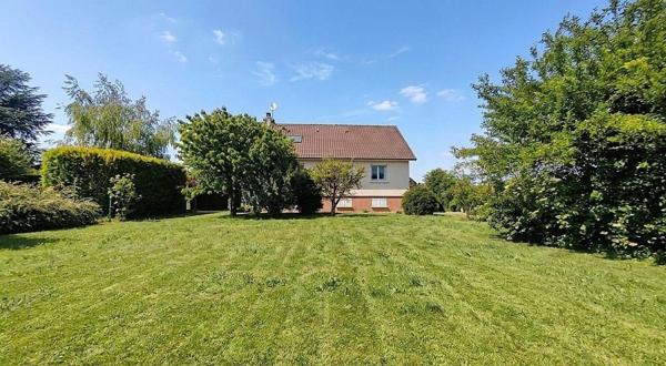 Grande et belle Maison familiale située à Auxerre