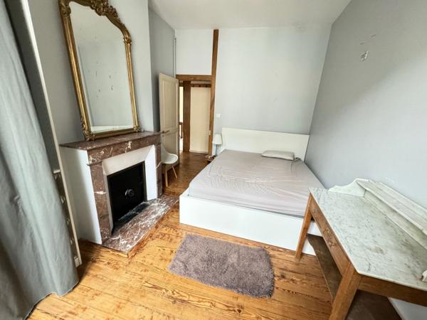 Location
                Appartement48,37 m² - 2 Pièces -
                    ORLEANS (45000)