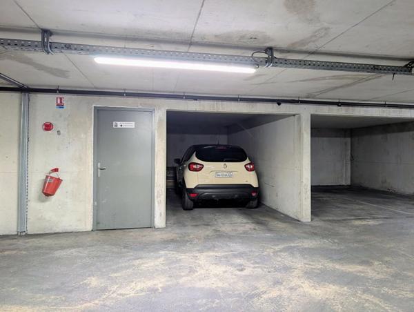 À vendre ? T2 de 44 m² avec terrasse, vue dégagée et parking en sous-sol ? Marseille 15e (quartier Saint-Louis)