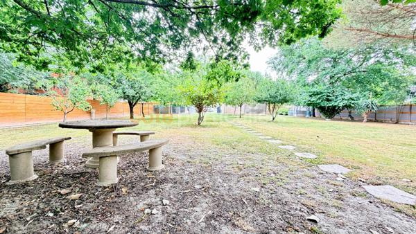 Vente
                Maison160 m² - 7 Pièces -
                    MONTAUBAN (82000)