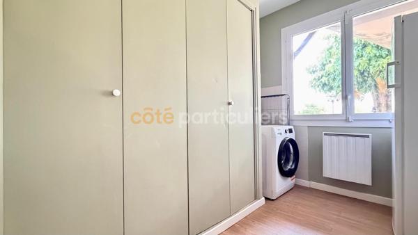 Vente
                Maison160 m² - 7 Pièces -
                    MONTAUBAN (82000)