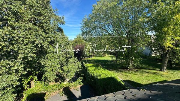 Nuces- Maison d'architecte avec piscine