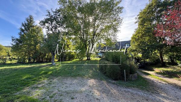 Nuces- Maison d'architecte avec piscine