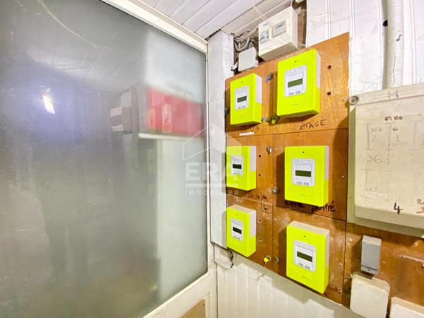 IMMEUBLE DE RAPPORT ? VIEUX LAVAL ? 6 APPARTEMENTS