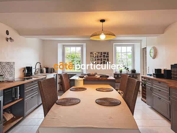 Vente Maison230 m² - 9 Pièces - LA BARRE DE SEMILLY (50810)