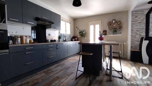 Maison à vendre 6 pièces 117 m² Descartes