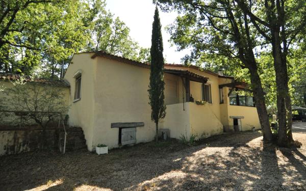 Maison à vendre    4 pièces •  Saint-Maximin-la-Sainte-Baume