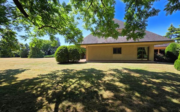 Maison à vendre    7 pièces •  Janville