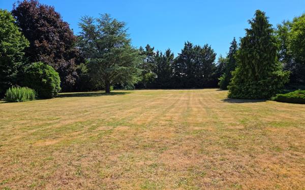 Maison à vendre    7 pièces •  Janville