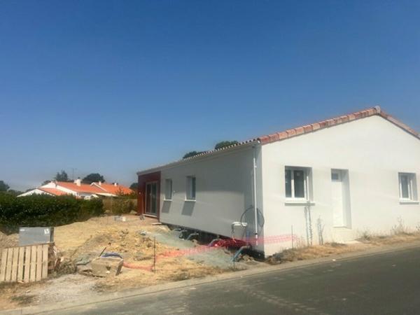 LOCAL NEUF CLÉ EN MAIN — MICRO CRECHE — LES ACHARDS (85) — 150 m²