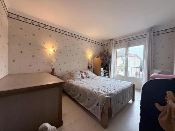 PERPIGNAN, T4 AVEC BALCON QUARTIER KENNEDY