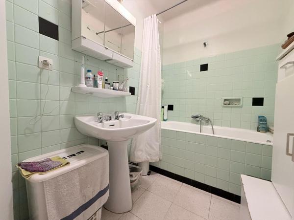 PERPIGNAN, T4 AVEC BALCON QUARTIER KENNEDY