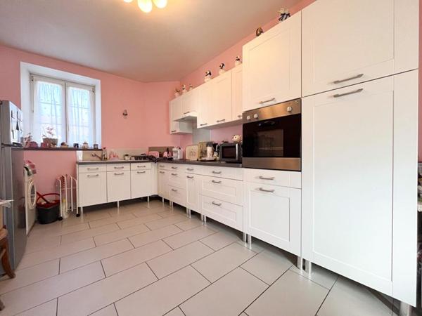 Maison Ecueille 7 pièce(s) 137 m2