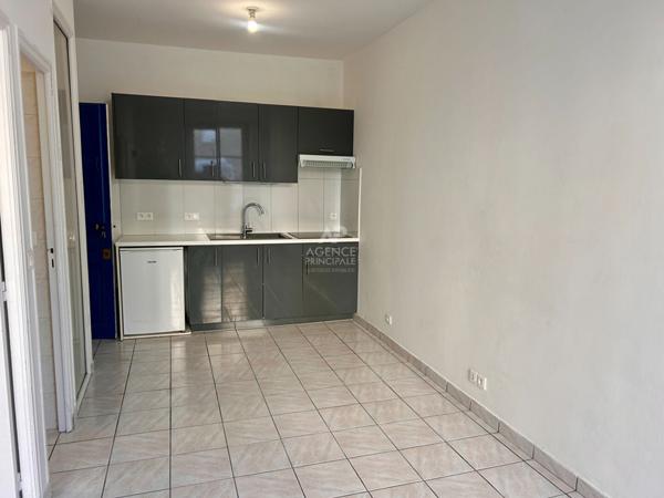 Appartement Maisons Laffitte 2 pièce(s) 25m2 €160 000 ** - Référence 4684